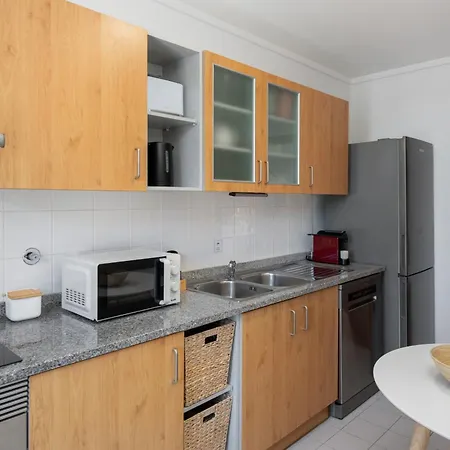 Wings Ii By An Island * Санта-Крус